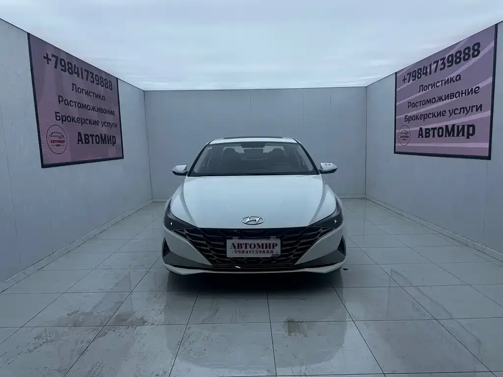 Hyundai Elantra — фото 6