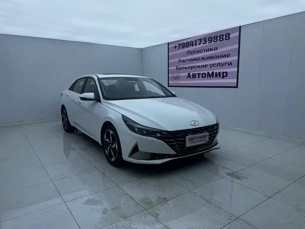 Hyundai Elantra — фото 4