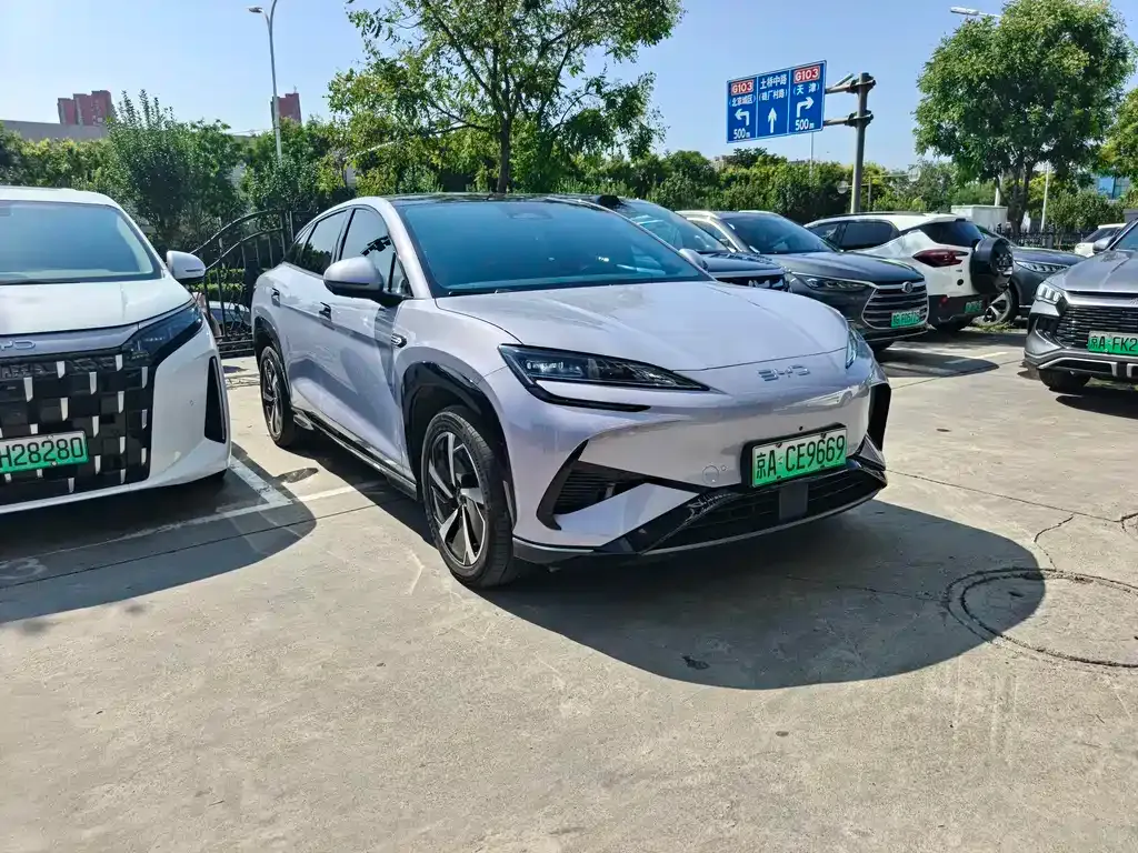 BYD Sealion 07 EV — фото 10