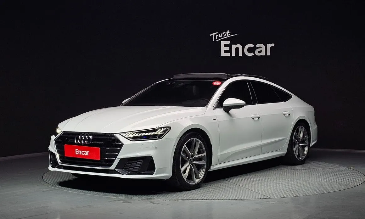 Audi A7 — фото 1