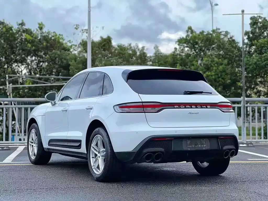Porsche Macan — фото 7