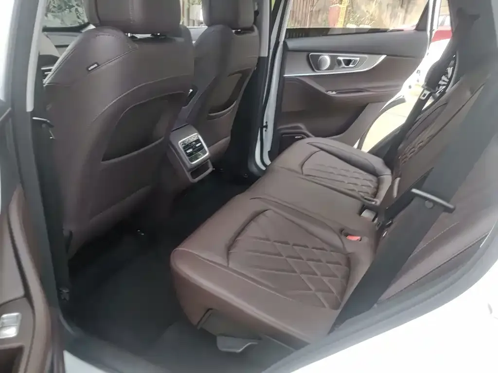 Chery Tiggo 8 PRO — фото 3