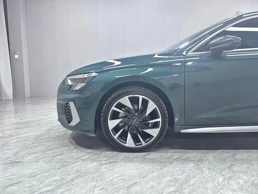 Audi A3 — фото 10