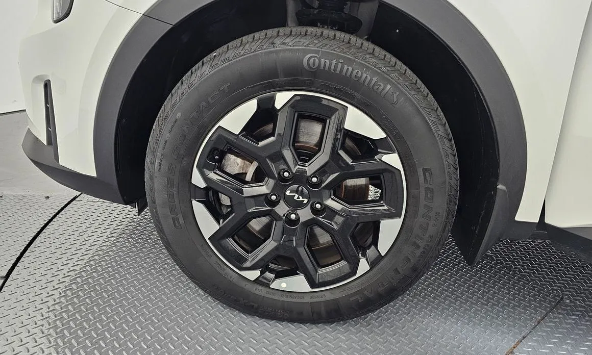 Kia Sorento — фото 9