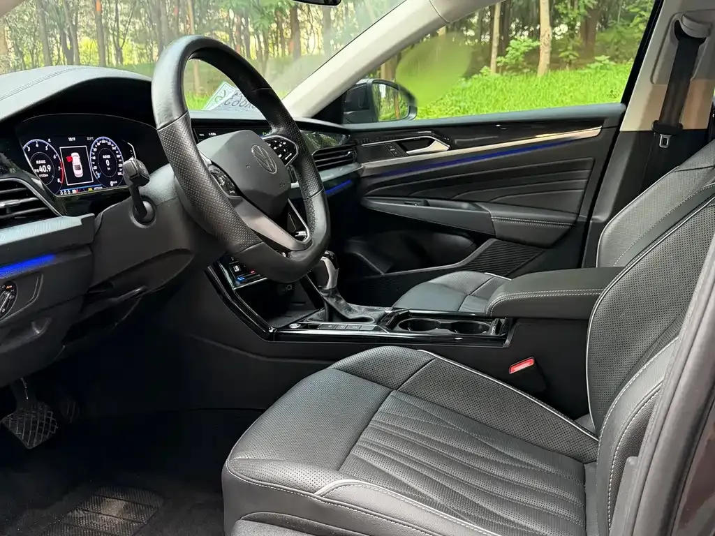 Volkswagen Passat — фото 5