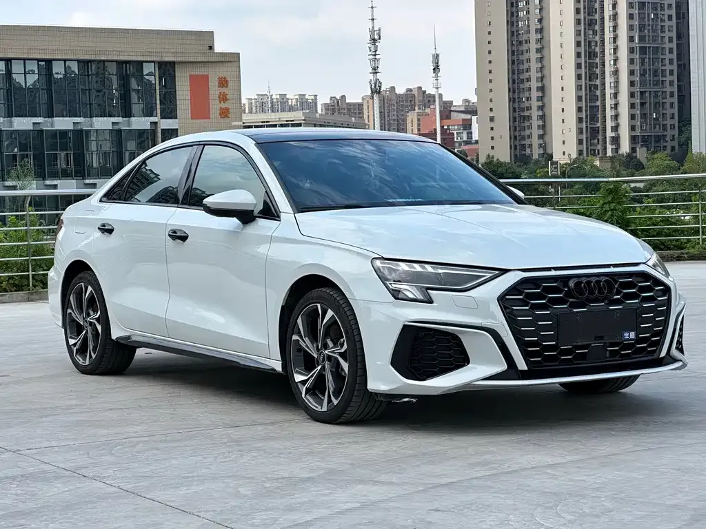 Audi A3 — фото 8