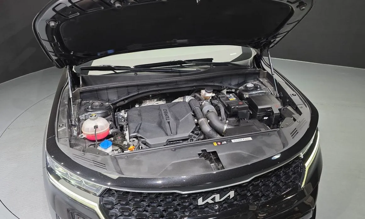 Kia Sorento — фото 6