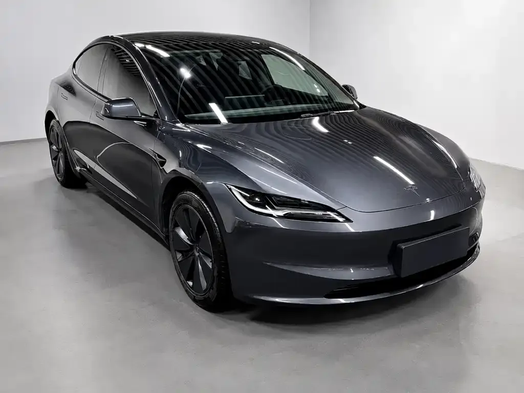 Tesla Model 3 — фото 5