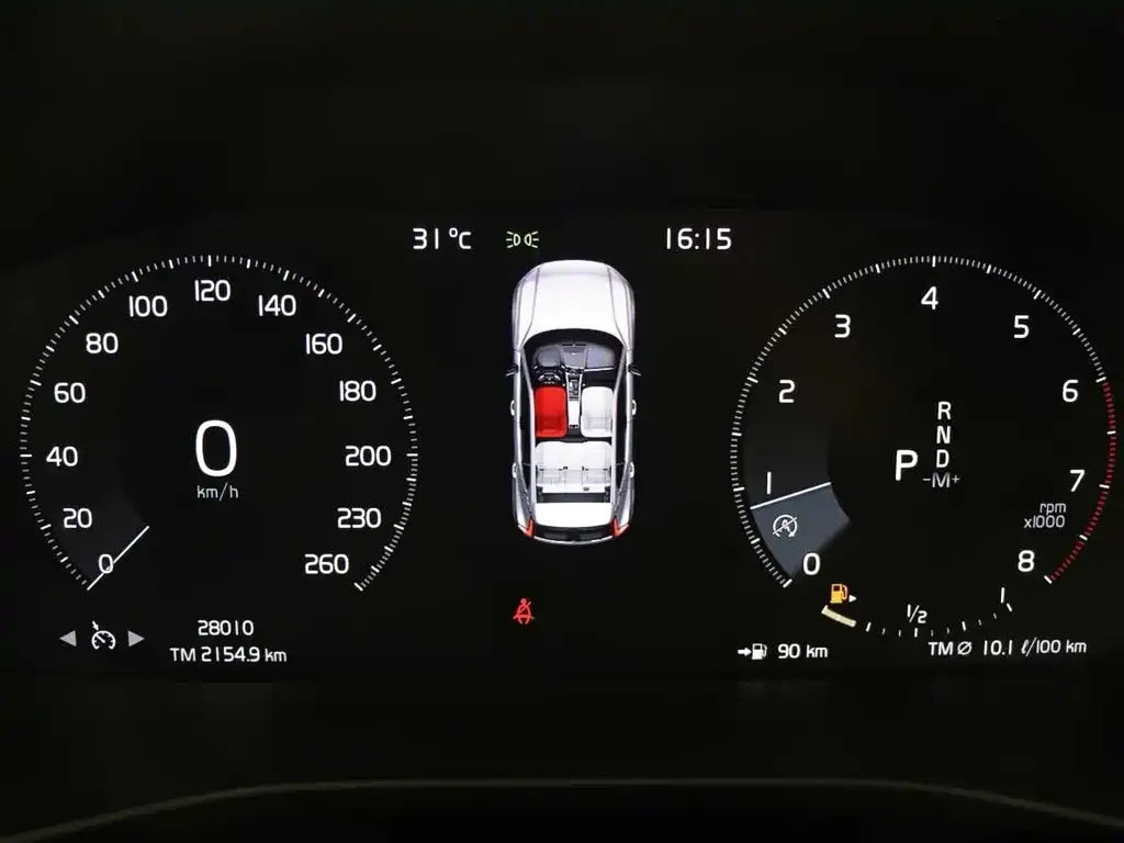 Volvo XC40 — фото 6