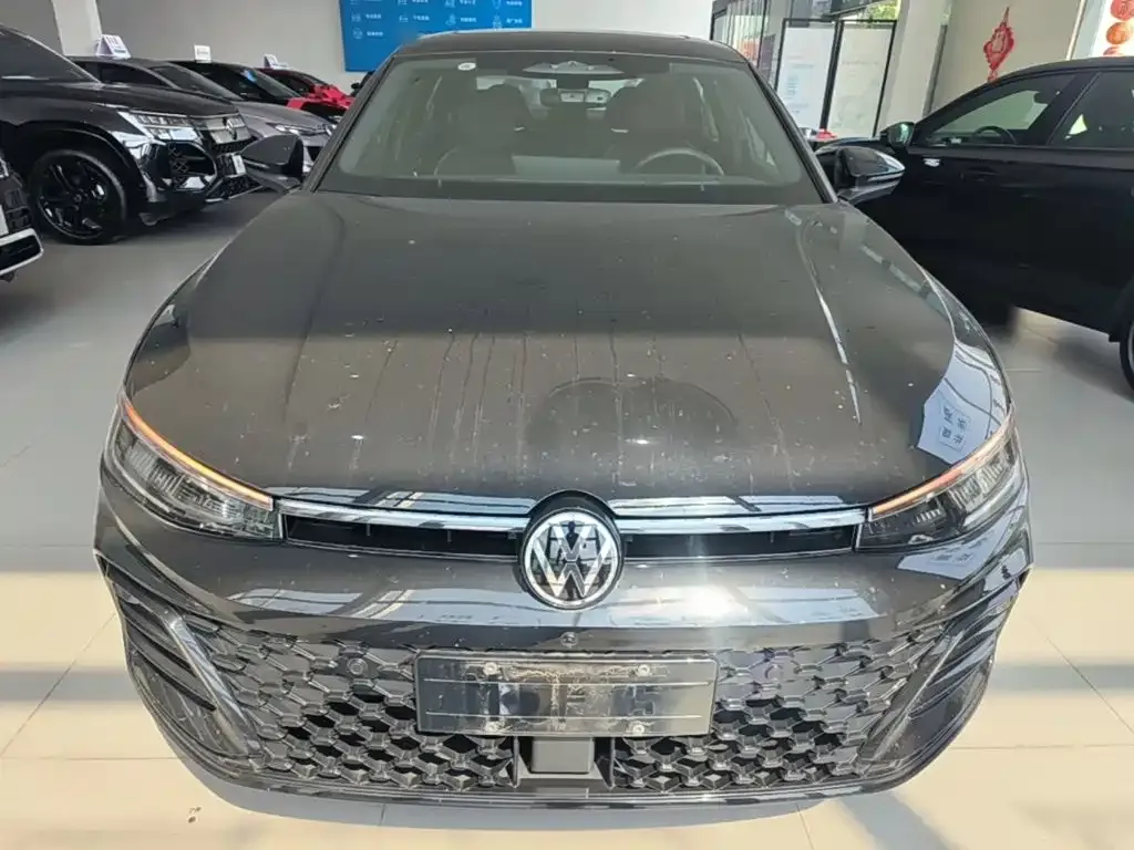 Volkswagen Passat — фото 5