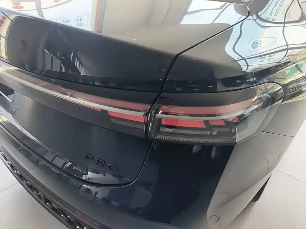 Volkswagen Passat — фото 2
