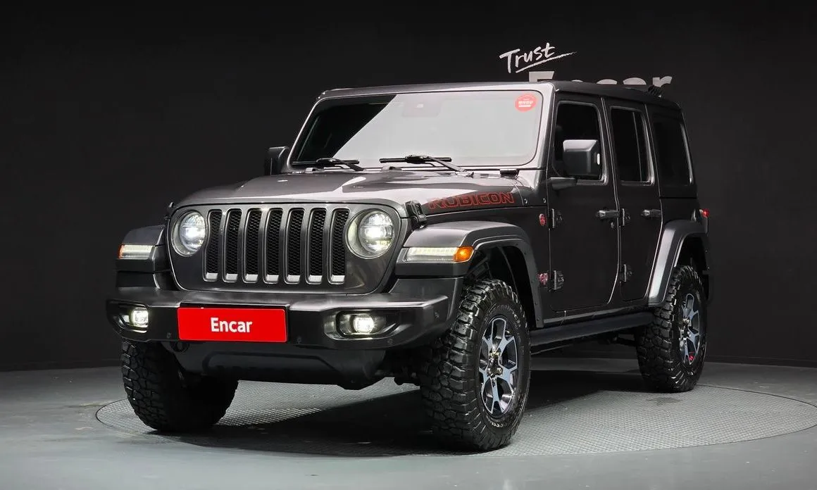 Jeep Wrangler — фото 1