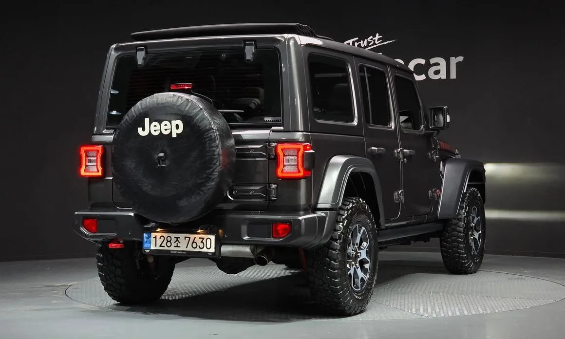 Jeep Wrangler — фото 4