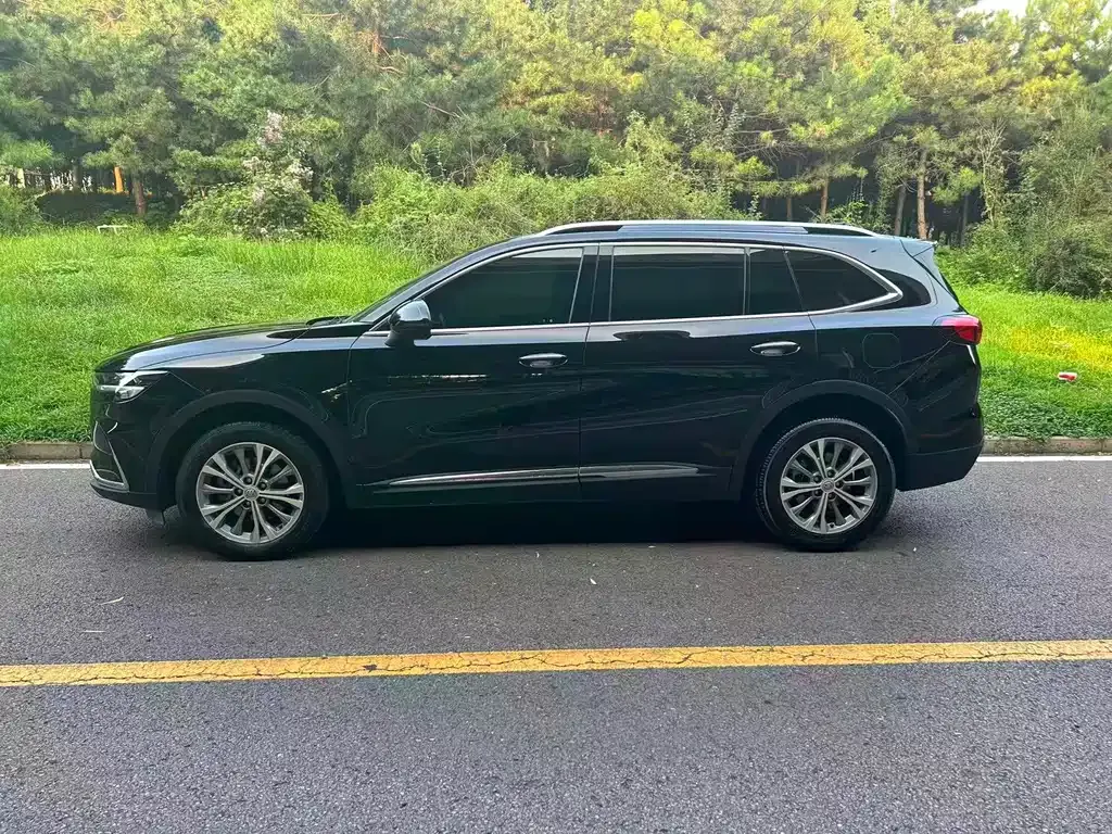 Buick Envision Plus — фото 10