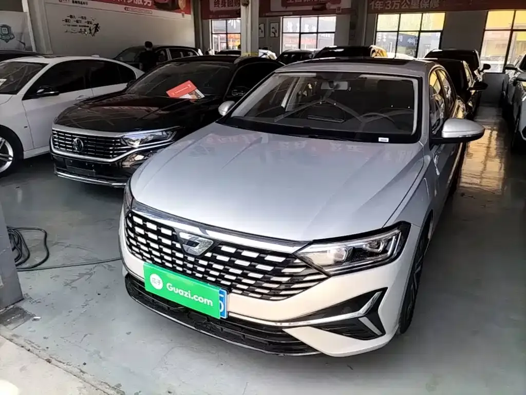Jetta VA7 — фото 1
