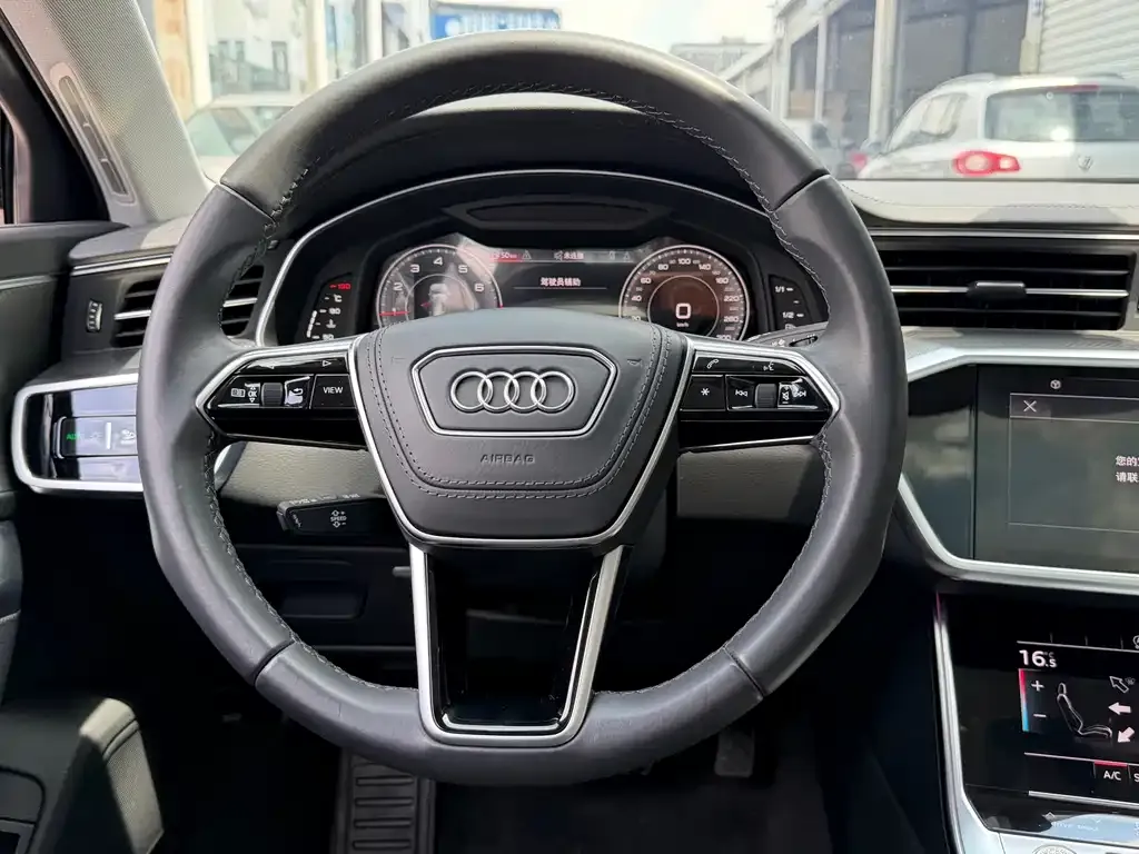Audi A6L — фото 4