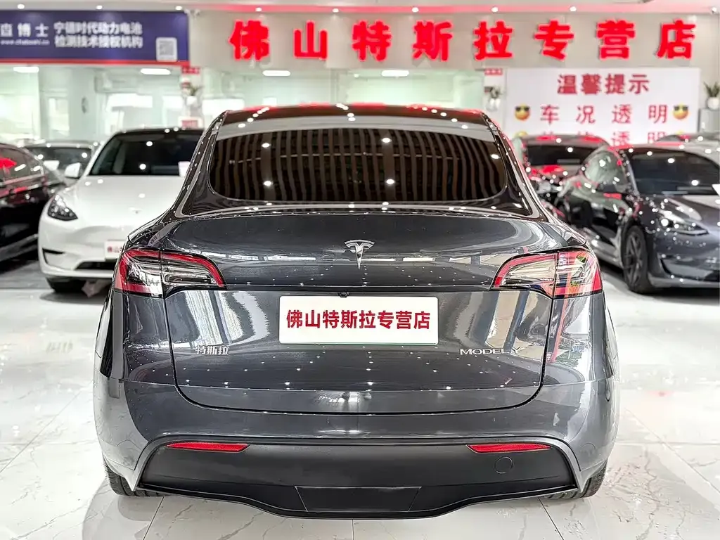 Tesla Model Y — фото 4