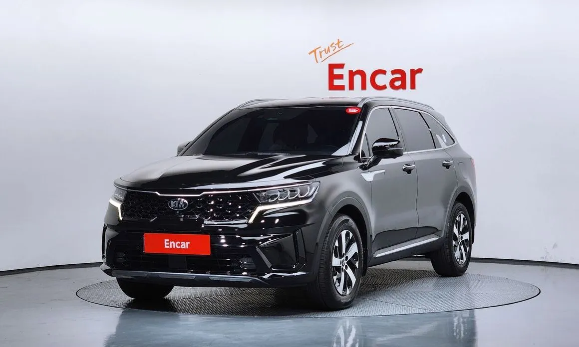 Kia Sorento — фото 1