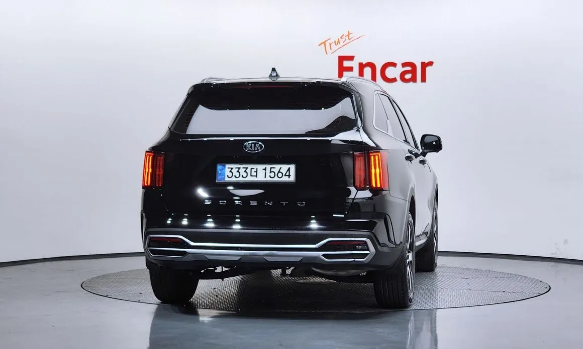 Kia Sorento — фото 4
