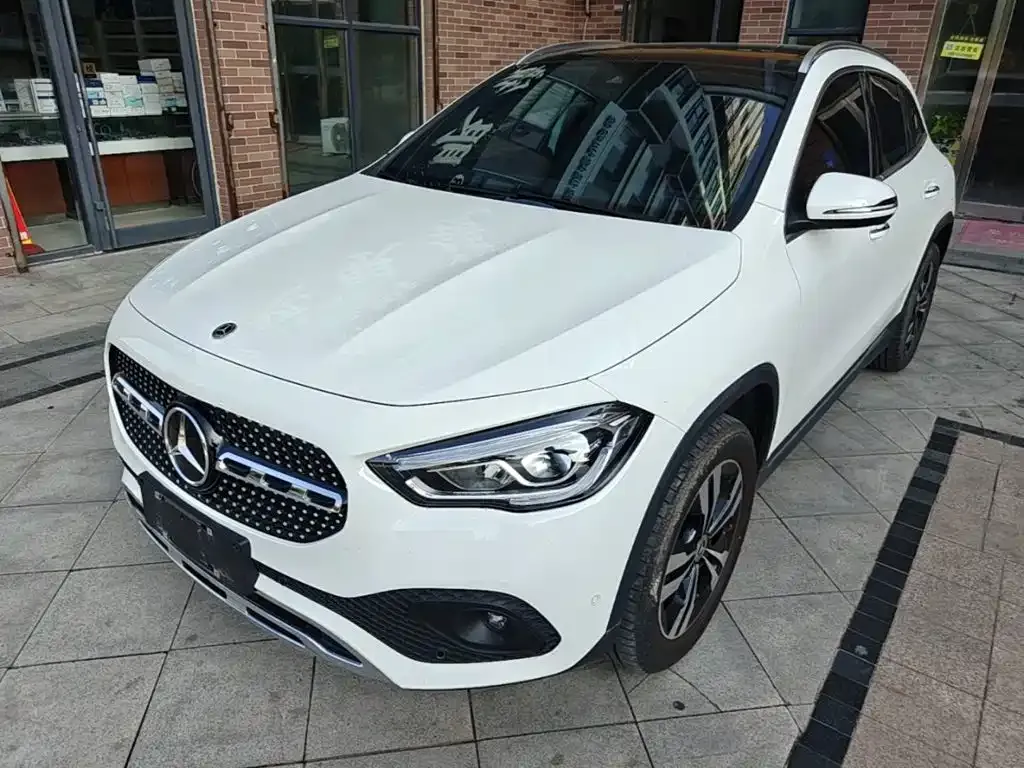 Mercedes-Benz GLA — фото 3