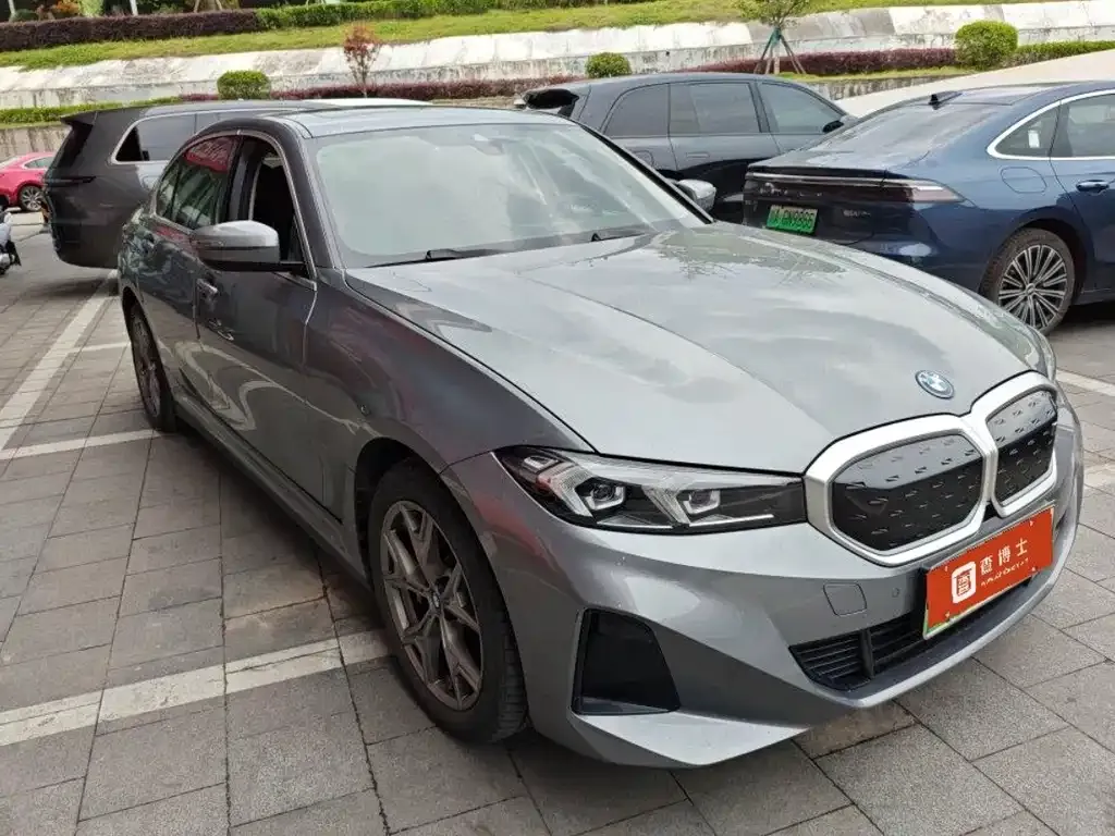 BMW i3 — фото 4