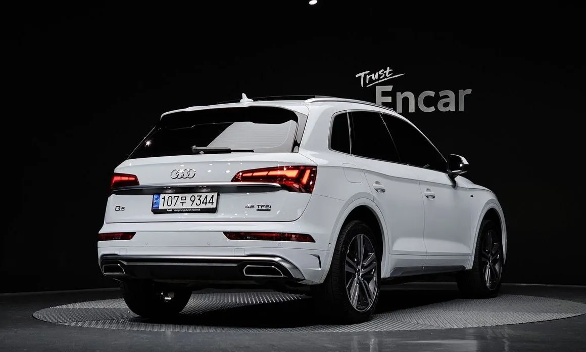 Audi Q5 — фото 3