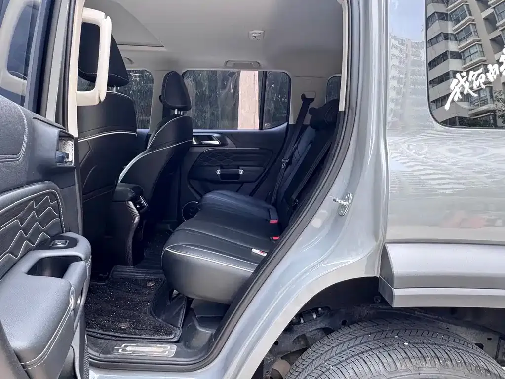 Tank 300 — фото 2