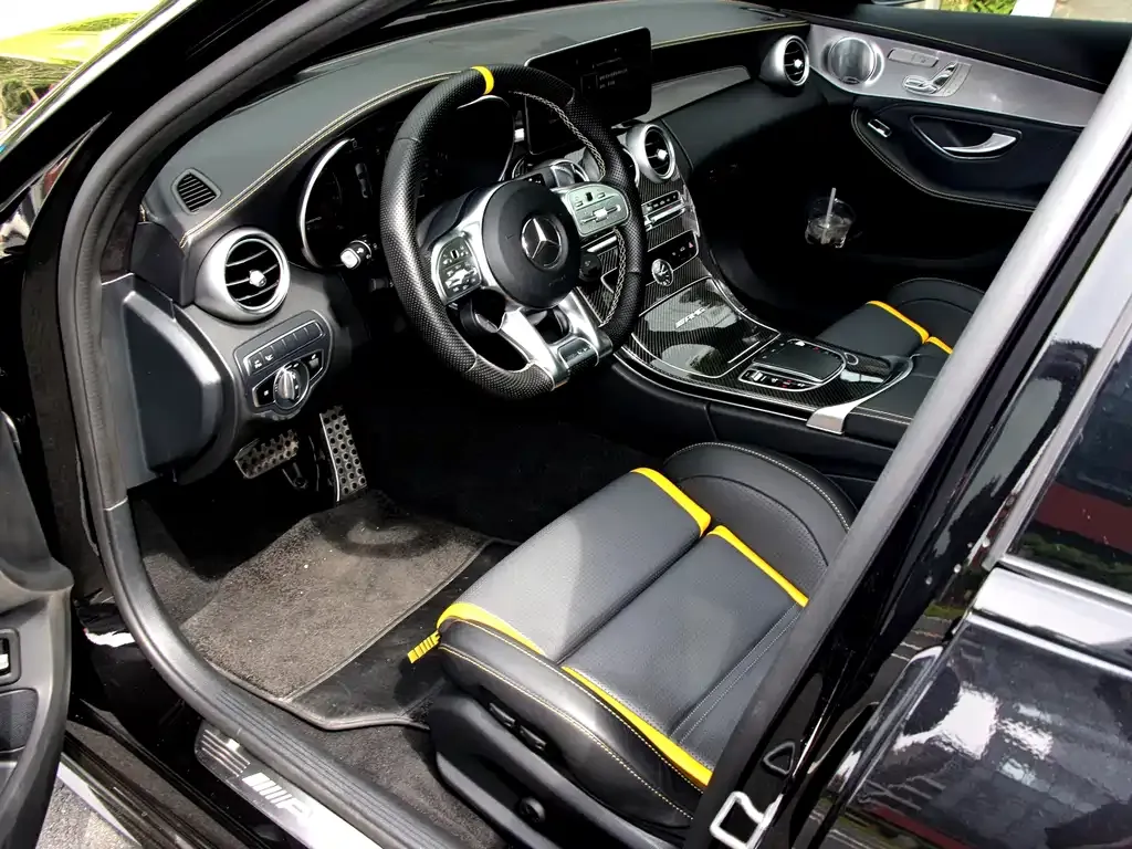 Mercedes-Benz C-Class AMG — фото 5