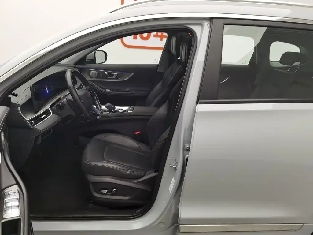 Chery Tiggo 8 PRO NEV — фото 3