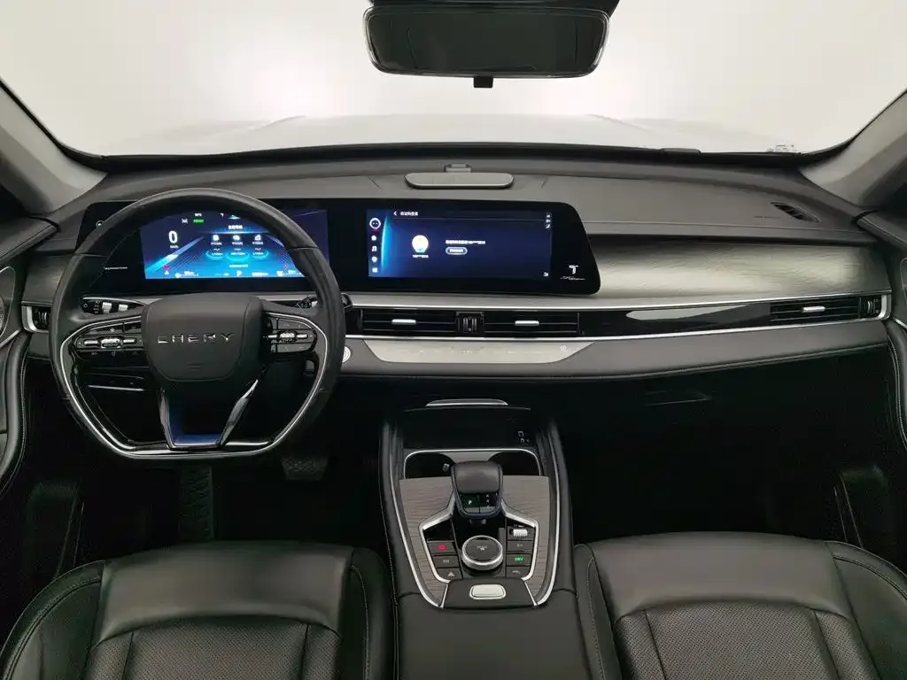 Chery Tiggo 8 PRO NEV — фото 10
