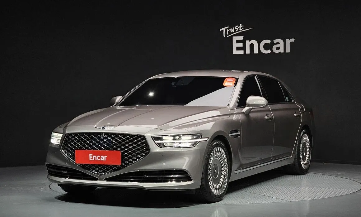 Genesis G90 — фото 1