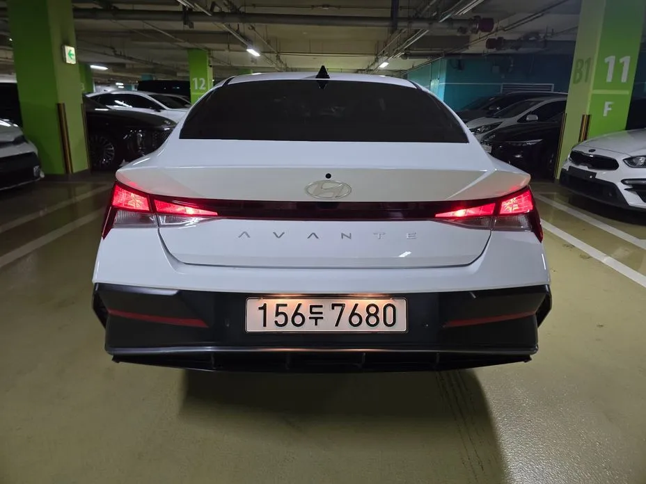 Hyundai AVANTE — фото 3