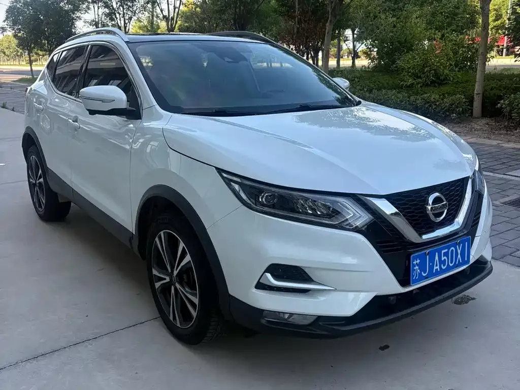 Nissan Qashqai — фото 8