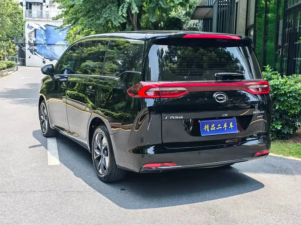 GAC Motor Trumpchi M6 — фото 10