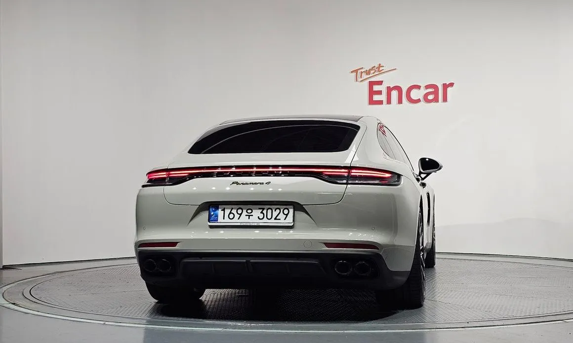 Porsche Panamera — фото 2
