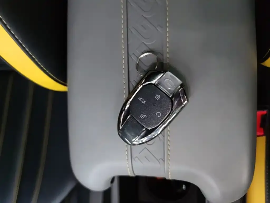 GAC Motor Shadow Leopard — фото 2