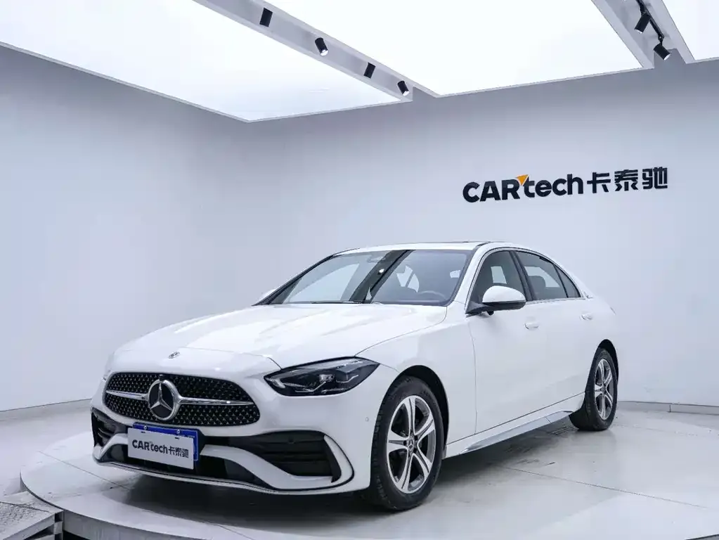 Mercedes-Benz C-Class — фото 10