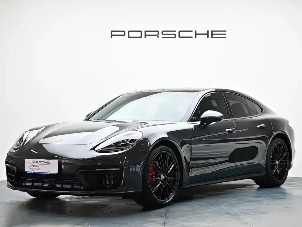 Porsche Panamera — фото 1