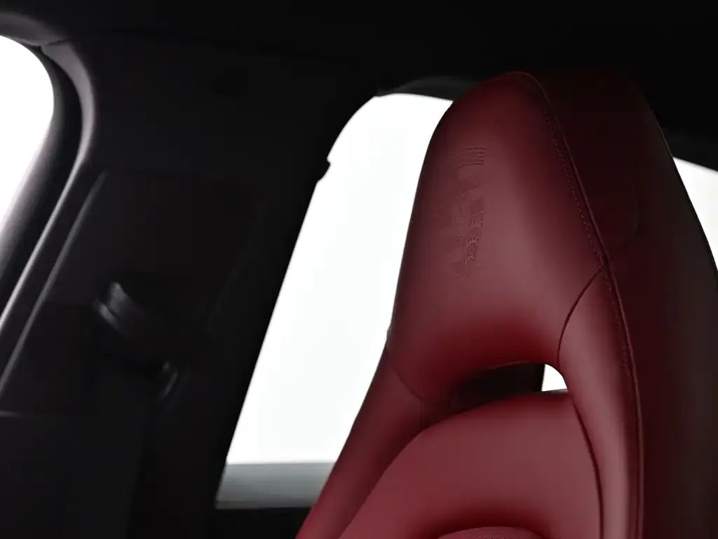 Porsche Panamera — фото 10