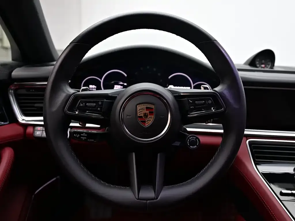 Porsche Panamera — фото 8