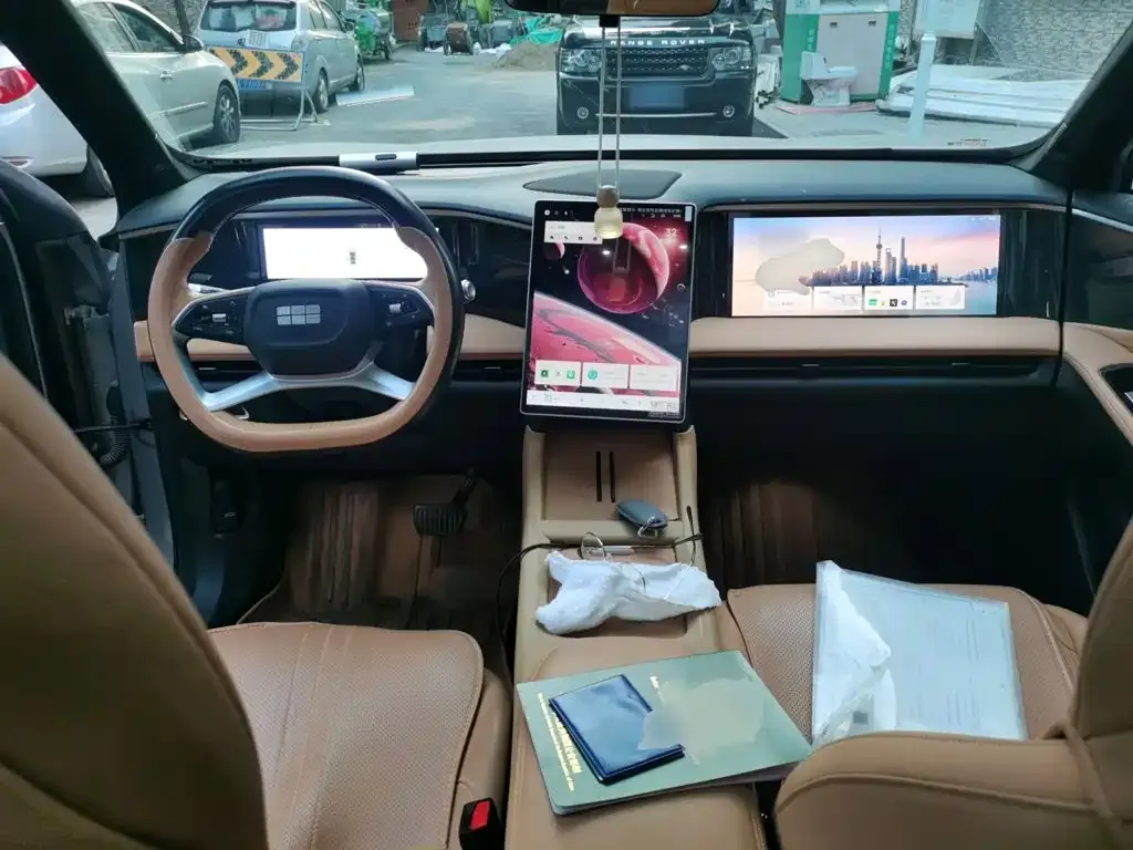 Geely Galaxy L7 — фото 10