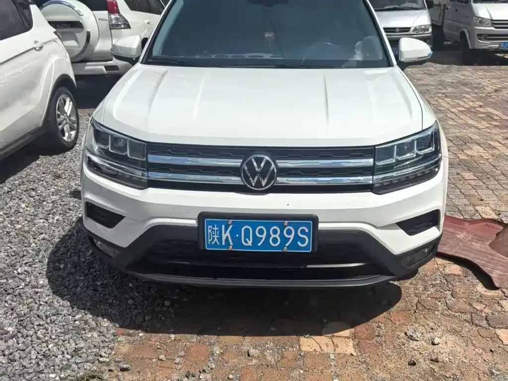 Volkswagen Tharu — фото 9