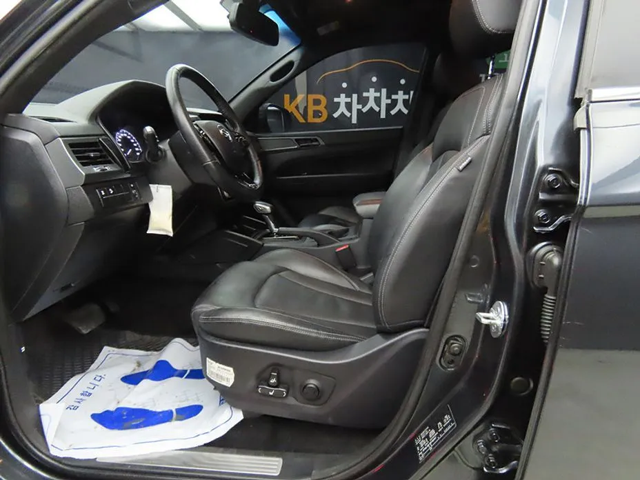 KG Mobility (Ssangyong) Rexton — фото 10