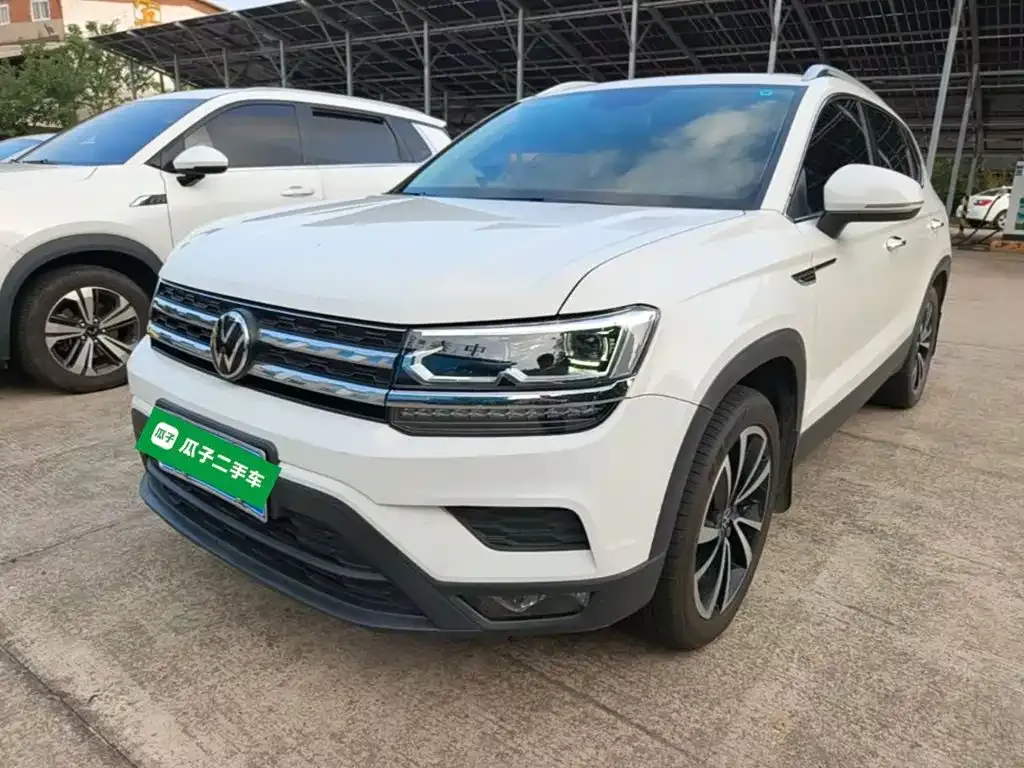 Volkswagen Tharu — фото 1