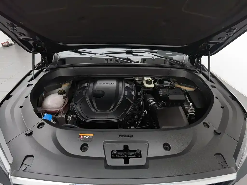 Geely Xingyue L — фото 4