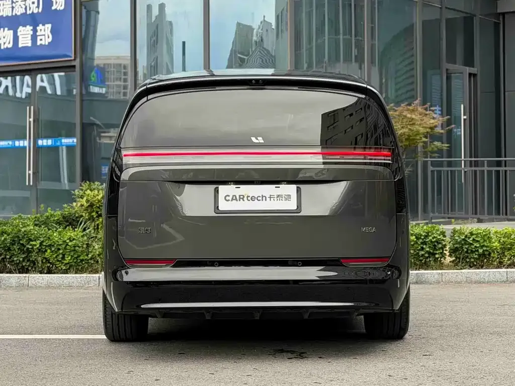 Li Auto MEGA — фото 8