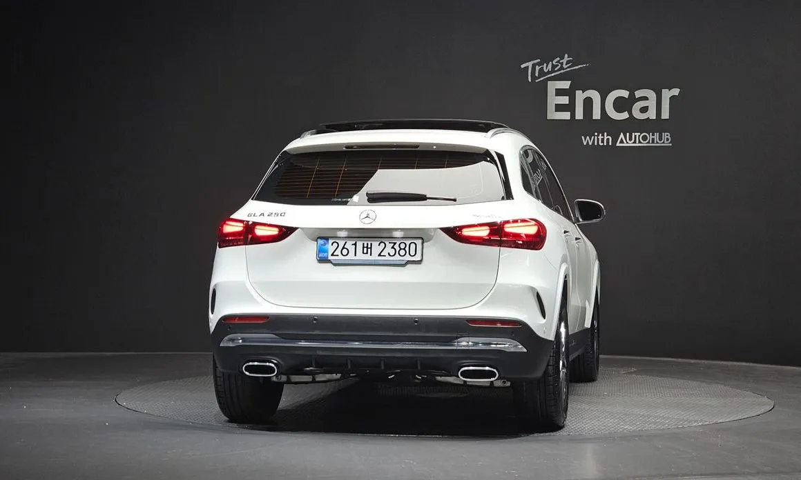 Mercedes-Benz GLA-Class — фото 3