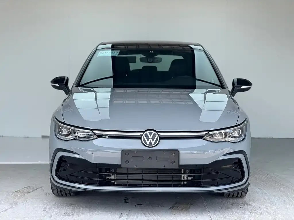 Volkswagen Golf — фото 6