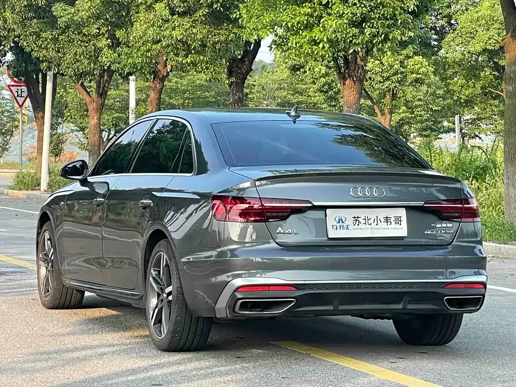 Audi A4L — фото 8