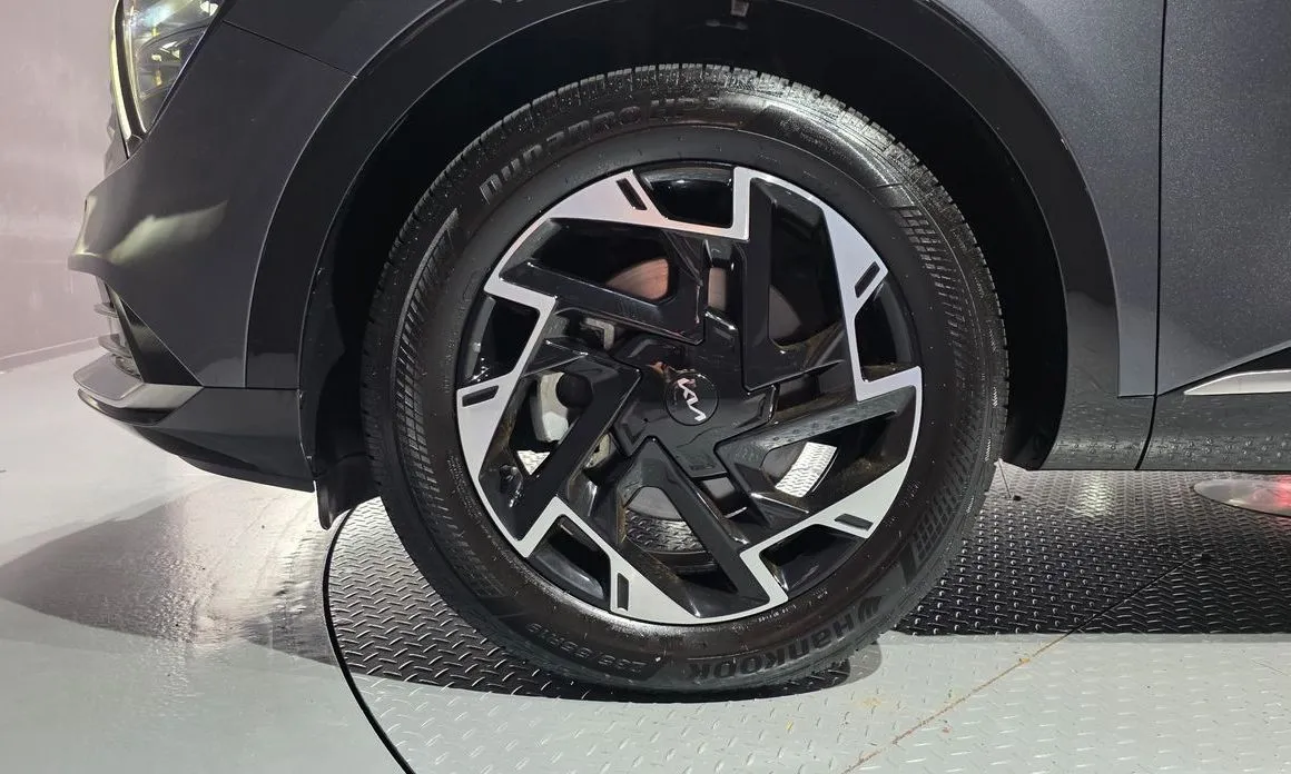 Kia Sportage — фото 10